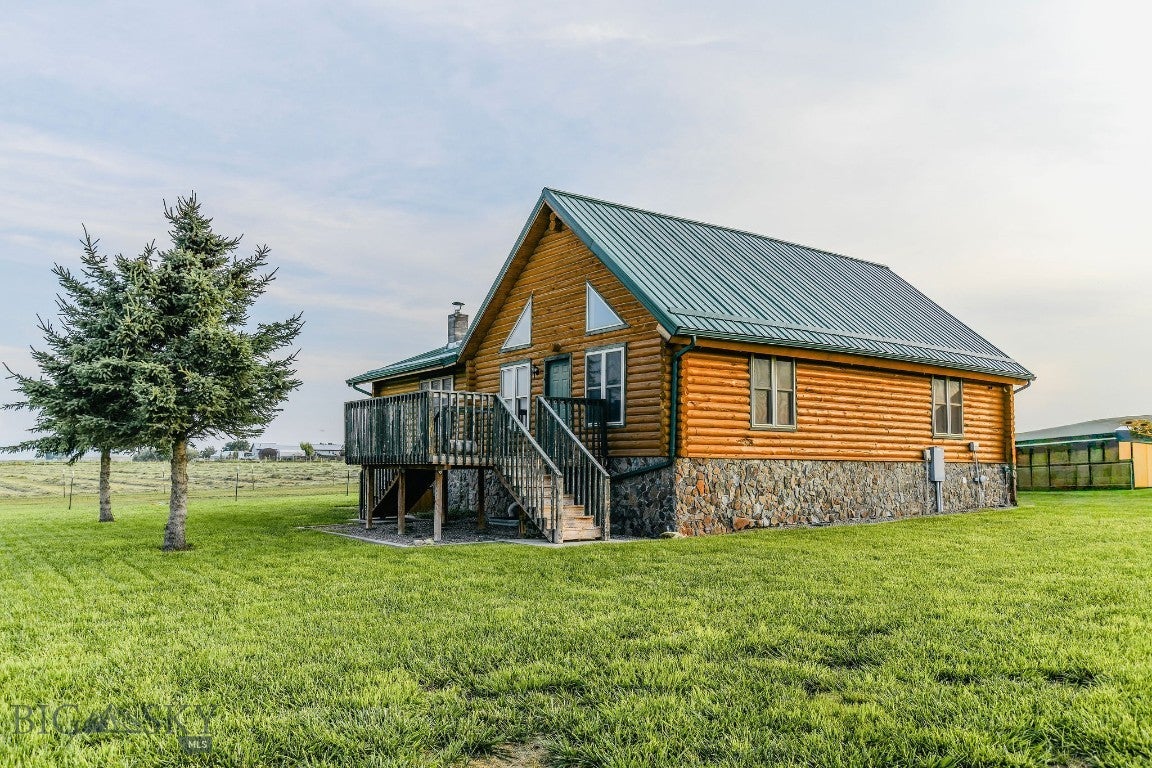 588 Saddle Drive