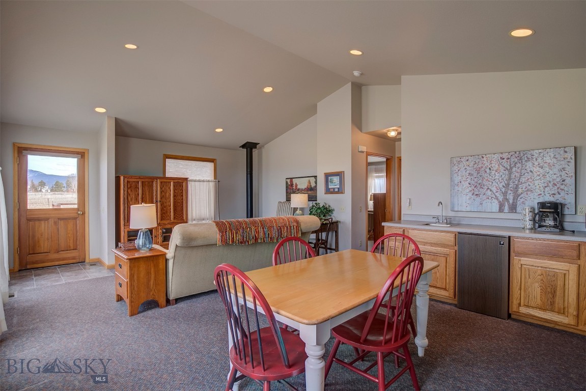 Bozeman, Montana 59718, United States, 4 Bedrooms Bedrooms, ,3 BathroomsBathrooms,Residential,Contingent,113229