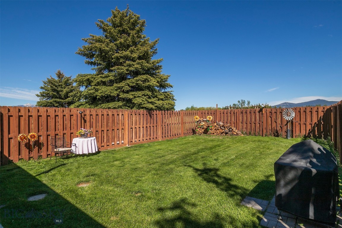 Bozeman, Montana 59718, United States, 4 Bedrooms Bedrooms, ,3 BathroomsBathrooms,Residential,Contingent,113229