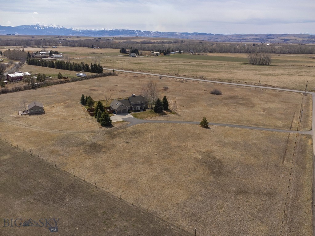 Bozeman, Montana 59718, United States, 4 Bedrooms Bedrooms, ,3 BathroomsBathrooms,Residential,Contingent,113229