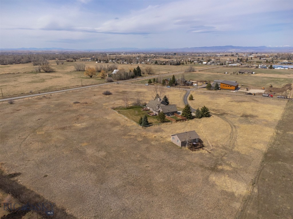 Bozeman, Montana 59718, United States, 4 Bedrooms Bedrooms, ,3 BathroomsBathrooms,Residential,Contingent,113229