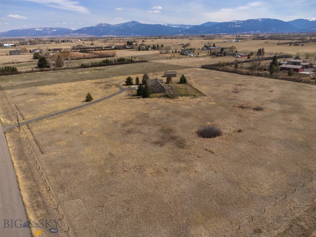 Bozeman, Montana 59718, United States, 4 Bedrooms Bedrooms, ,3 BathroomsBathrooms,Residential,Contingent,113229