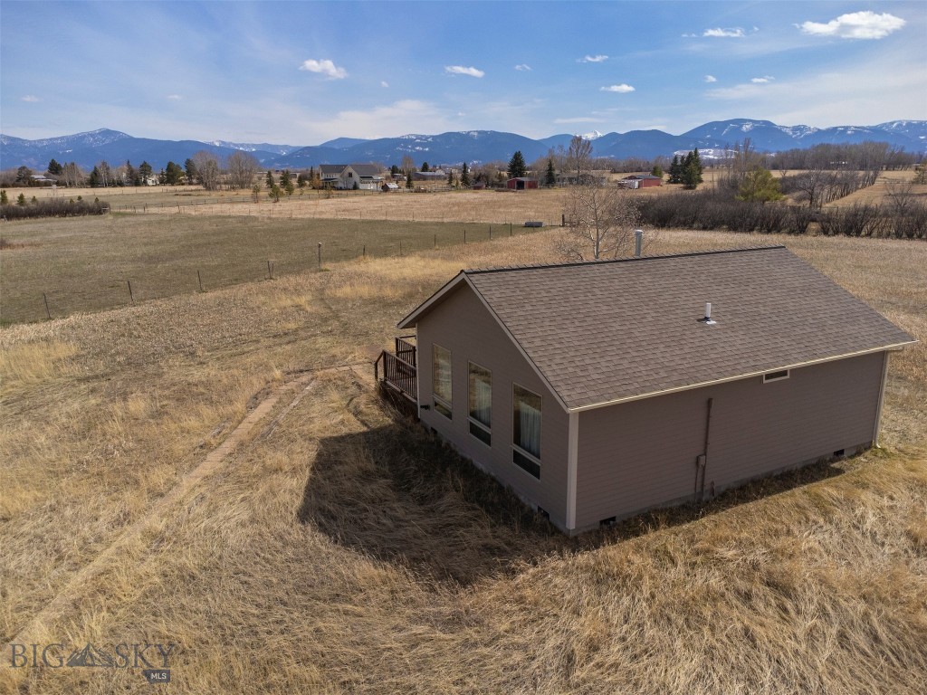 Bozeman, Montana 59718, United States, 4 Bedrooms Bedrooms, ,3 BathroomsBathrooms,Residential,Contingent,113229