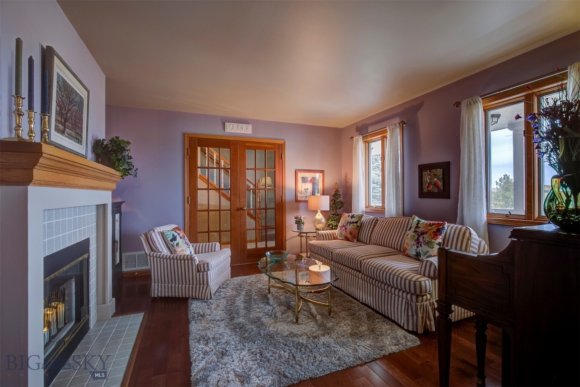 Bozeman, Montana 59718, United States, 4 Bedrooms Bedrooms, ,3 BathroomsBathrooms,Residential,Contingent,113229