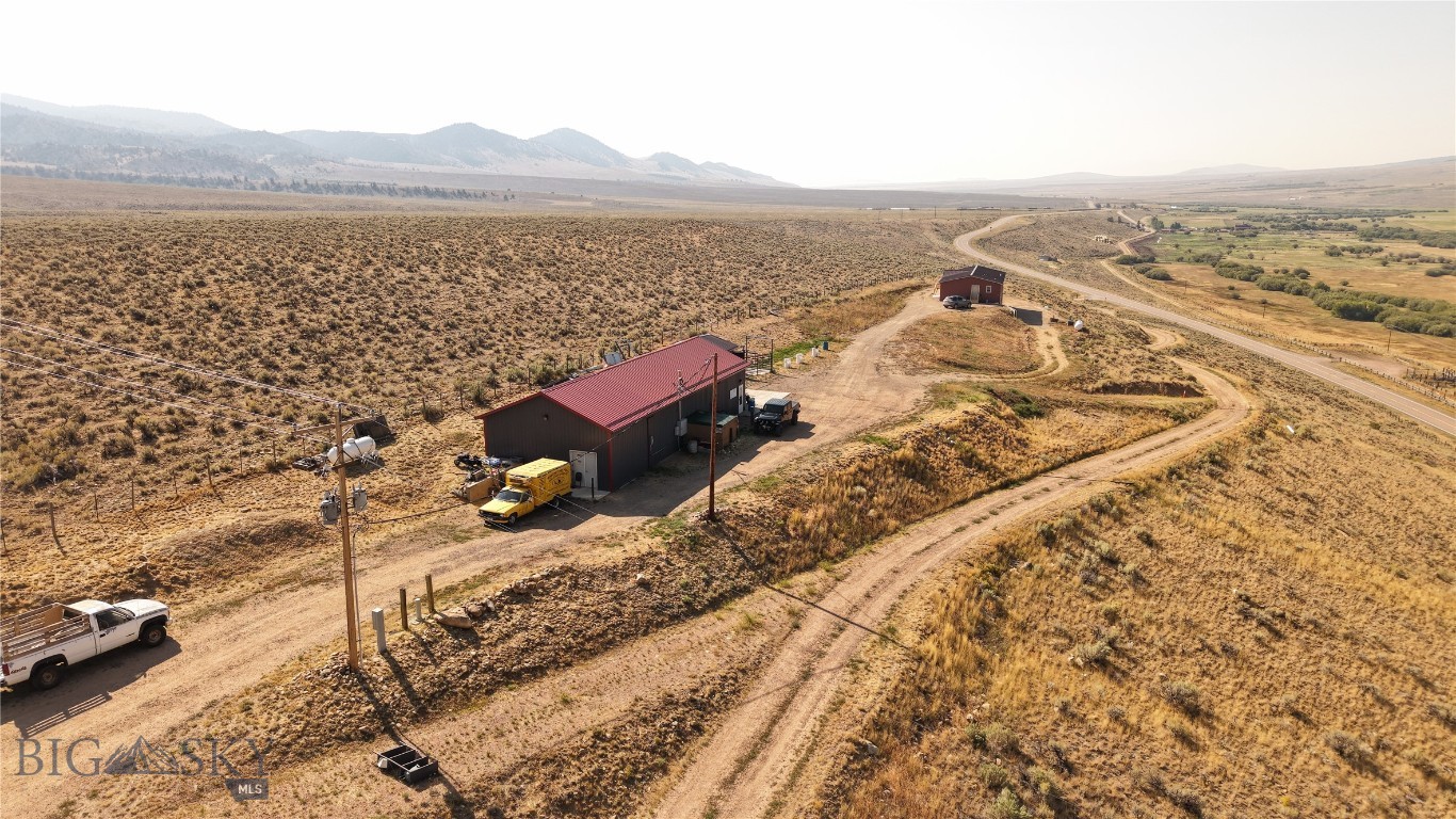 2900 Pioneer Mountains Scenic Byway