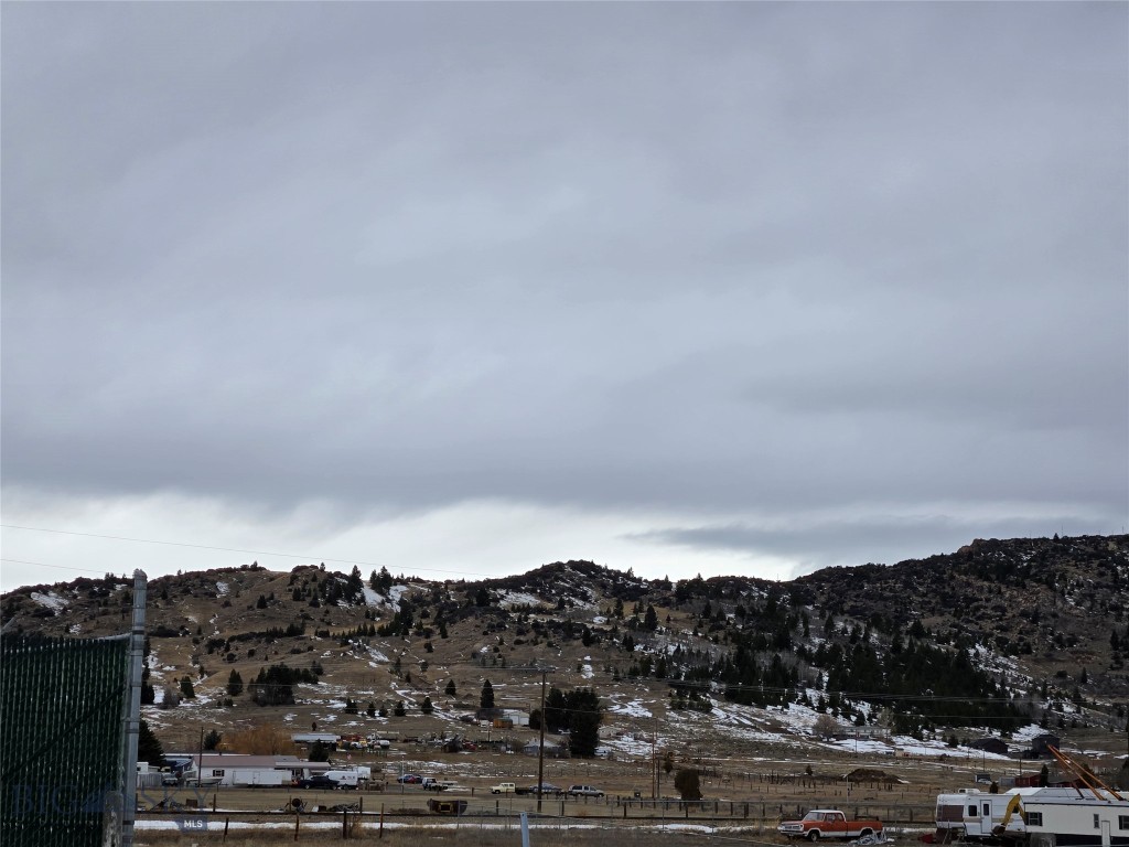 Butte, Montana 59701, United States, 4 Bedrooms Bedrooms, ,3 BathroomsBathrooms,Residential,Active,89847