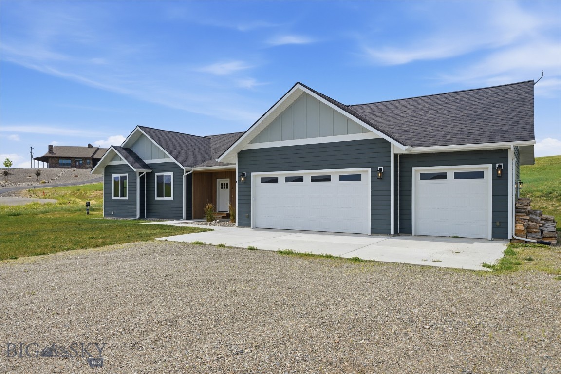 2 Paddlefish Court