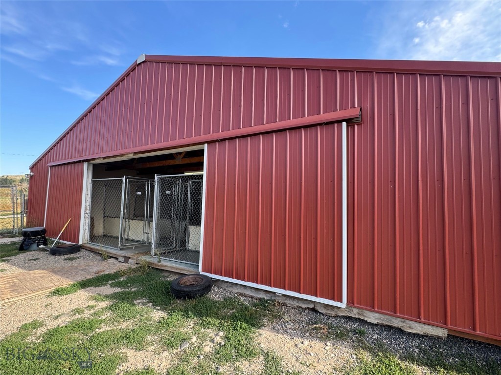 Quinn Creek Properties - Residential