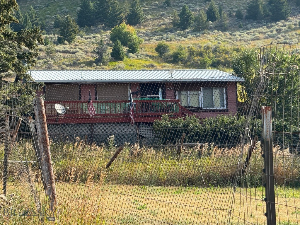 Quinn Creek Properties - Residential