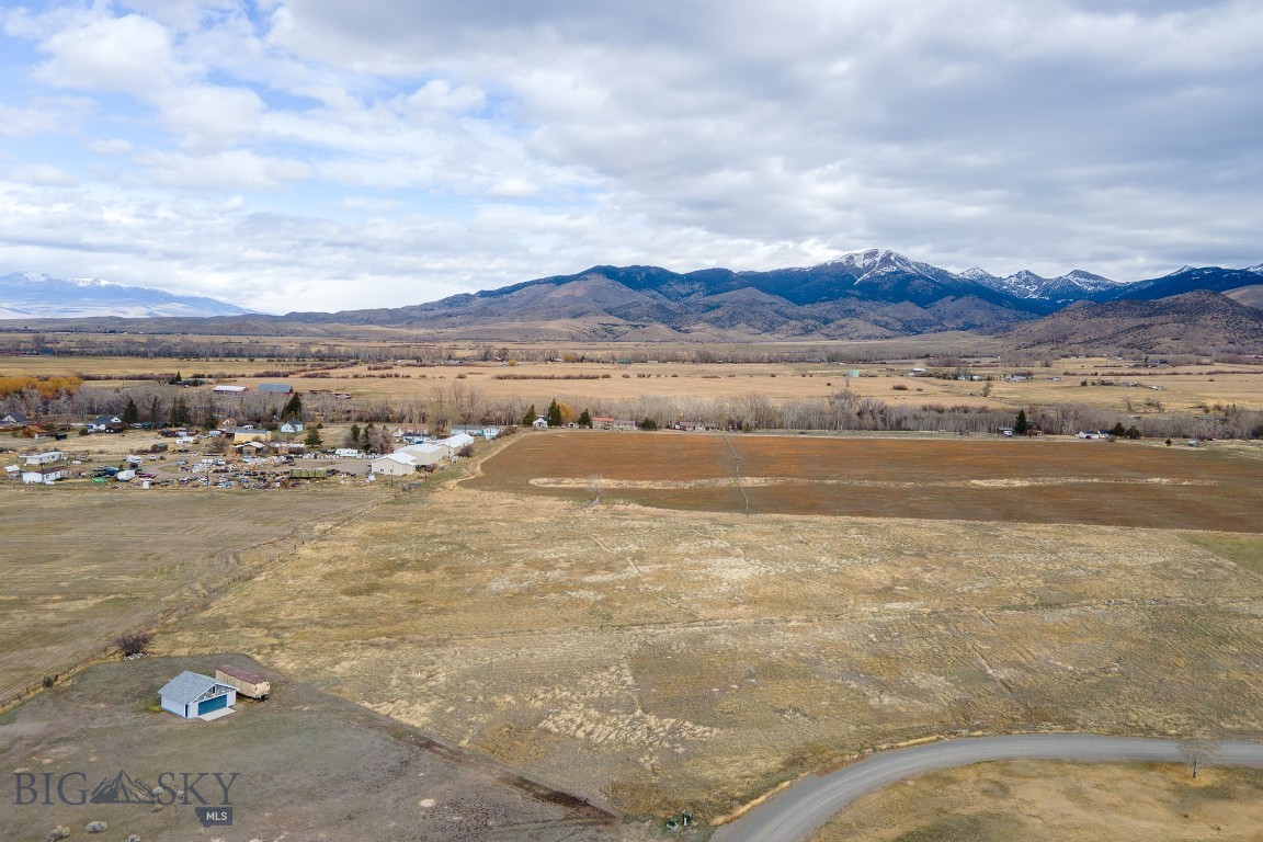 Homestead Major Sub - Land