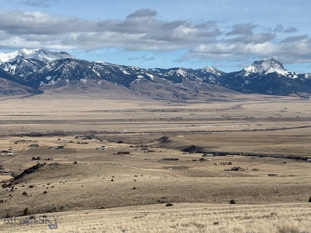 Shining Mountain Unit II - Land