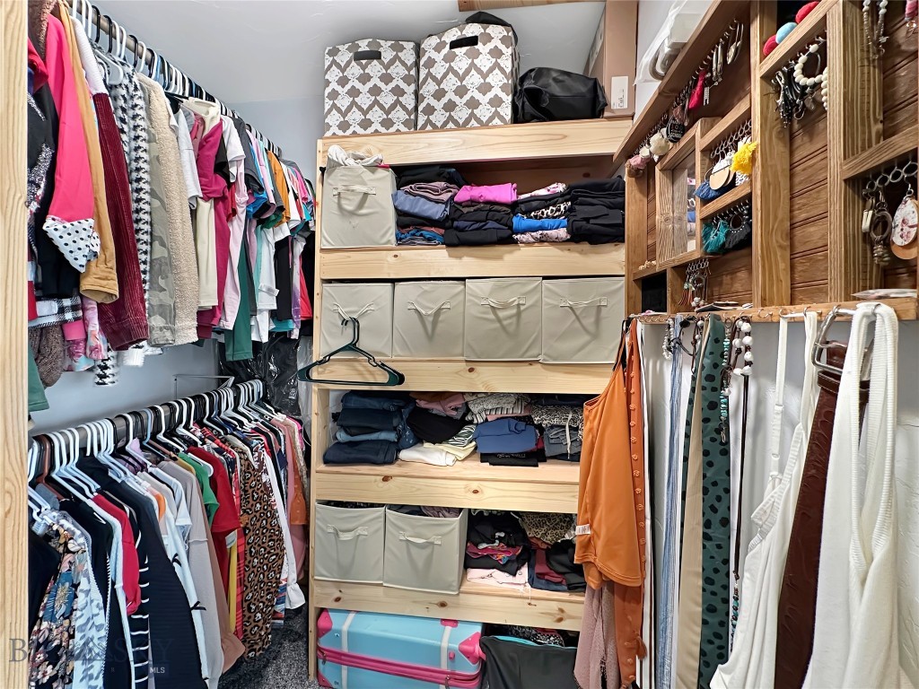 Bull Wheel Ranch - Residential