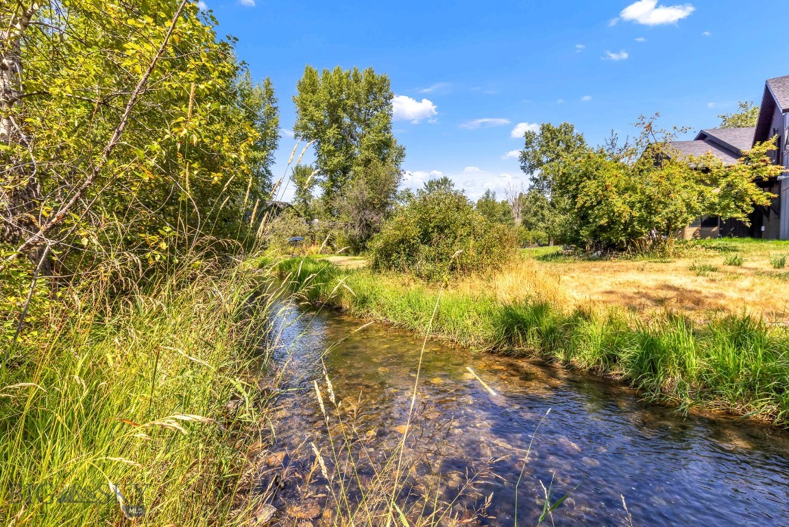 Galactic Park - Residential