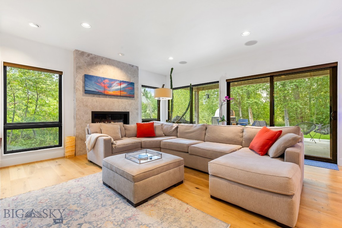 Galactic Park - Residential