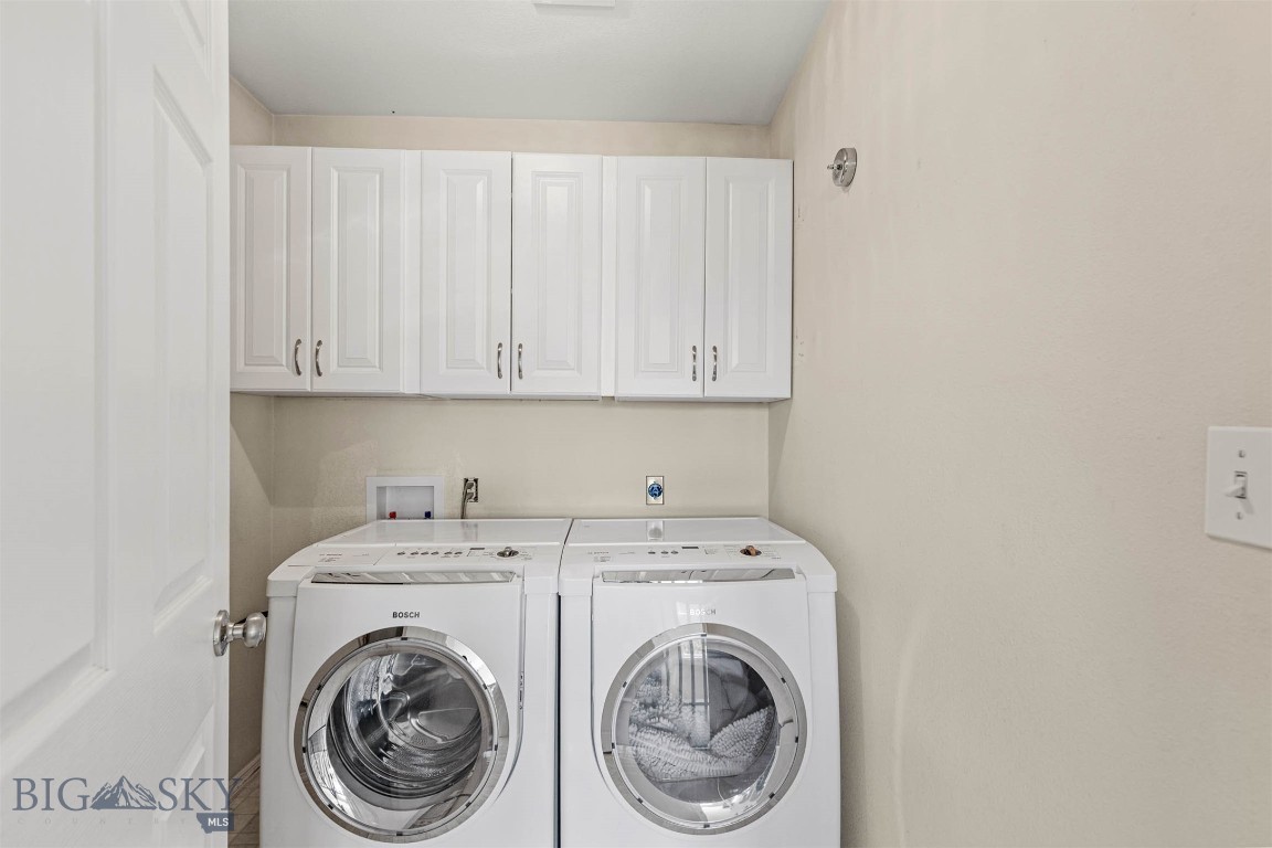 Bozeman, Montana 59718, United States, 3 Bedrooms Bedrooms, ,3 BathroomsBathrooms,Residential,Pending,46016