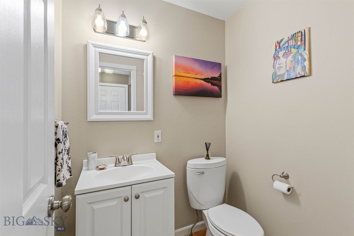 Bozeman, Montana 59718, United States, 3 Bedrooms Bedrooms, ,3 BathroomsBathrooms,Residential,Pending,46016