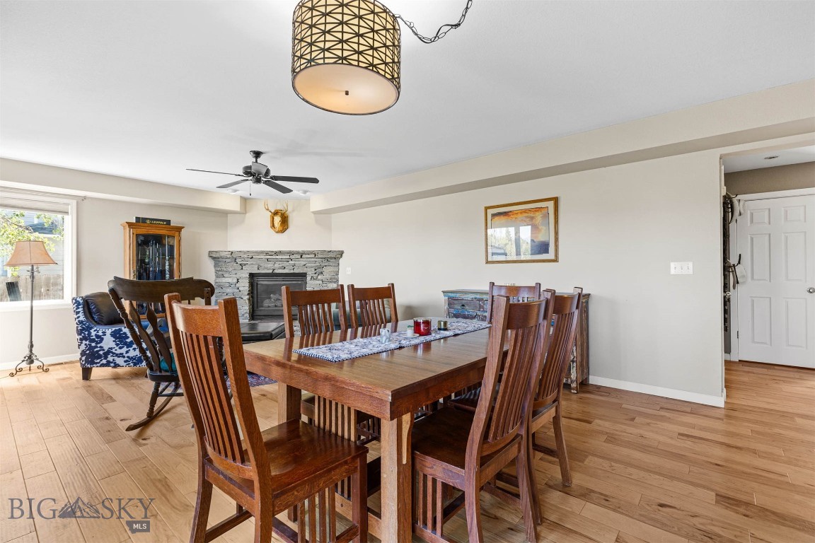 Bozeman, Montana 59718, United States, 3 Bedrooms Bedrooms, ,3 BathroomsBathrooms,Residential,Pending,46016