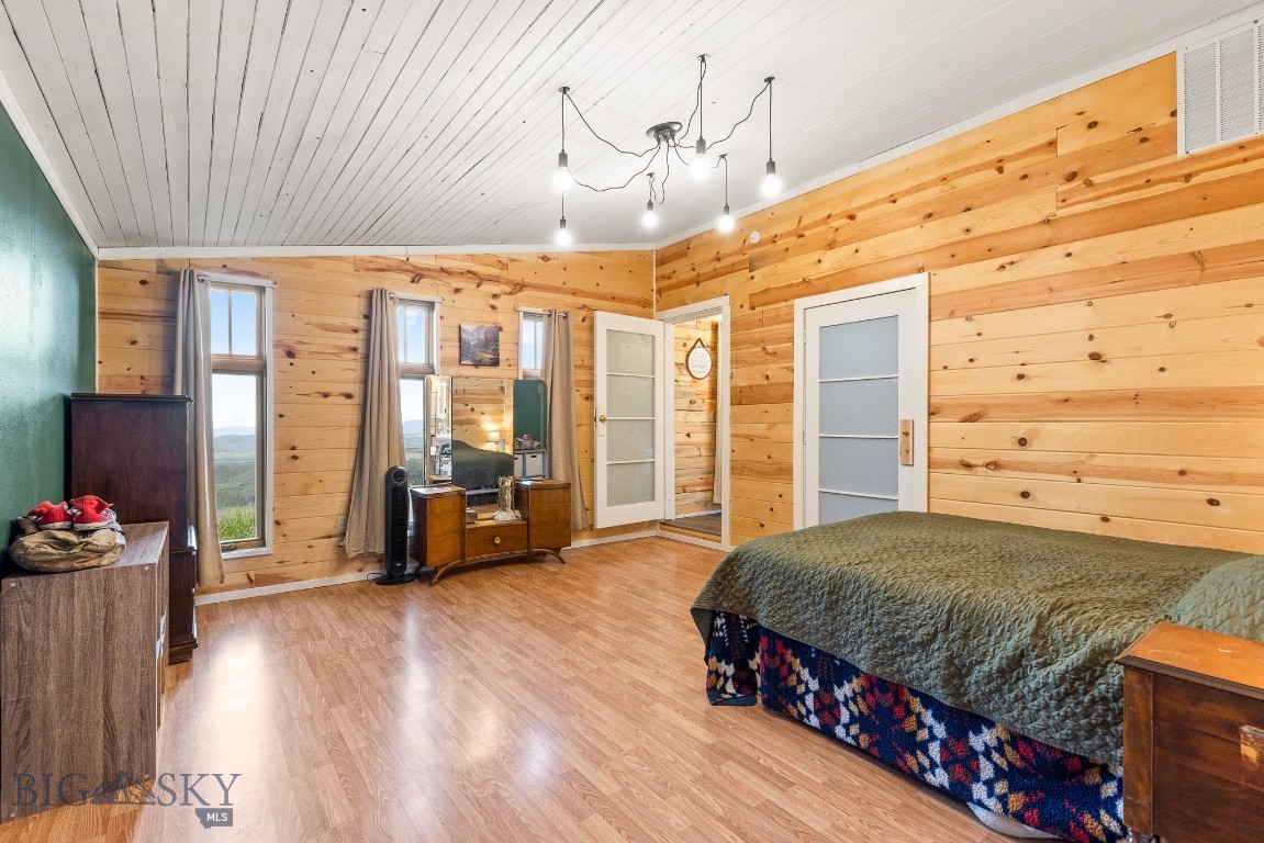 Ponderosa Pines - Residential