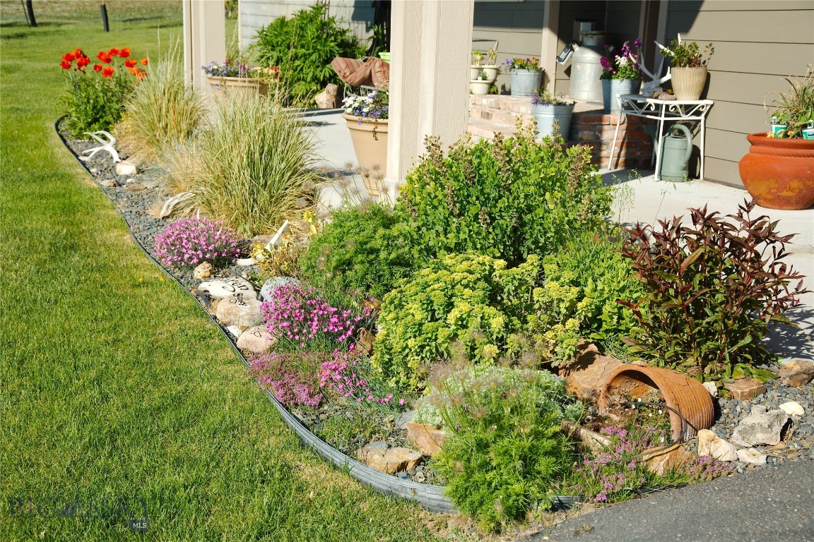 191 Rolling Prairie & Lot 237 Way