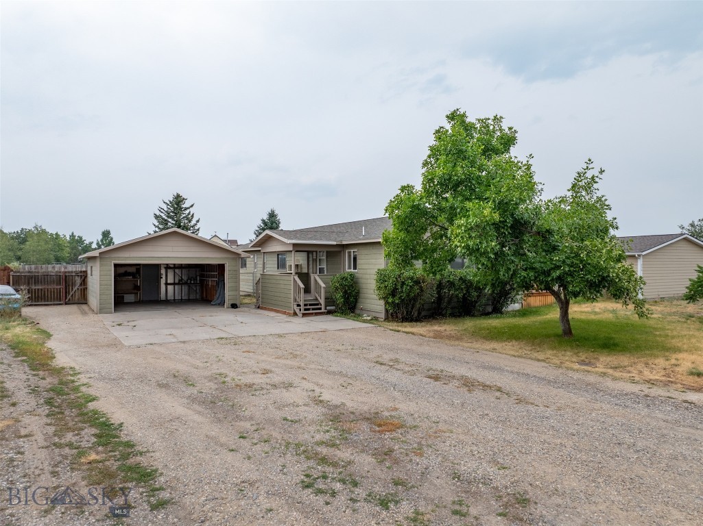 Belgrade, Montana 59714, United States, 4 Bedrooms Bedrooms, ,1 BathroomBathrooms,Residential,Contingent,49885