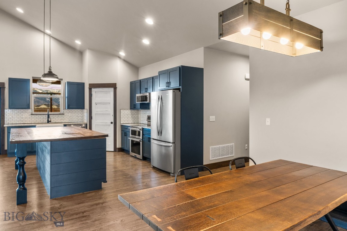 Ryen Glenn - Residential