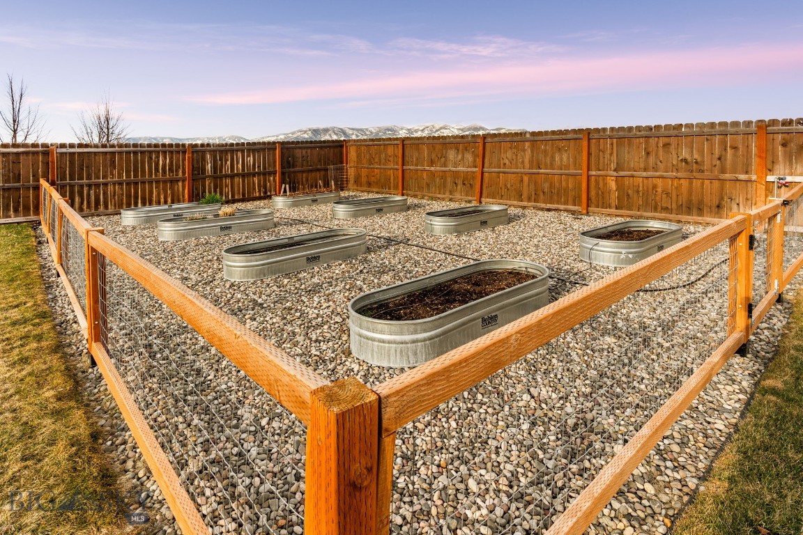 Ryen Glenn - Residential