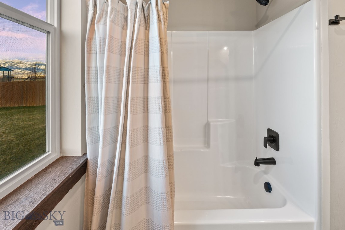 Ryen Glenn - Residential