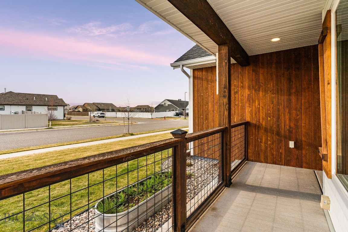 Ryen Glenn - Residential