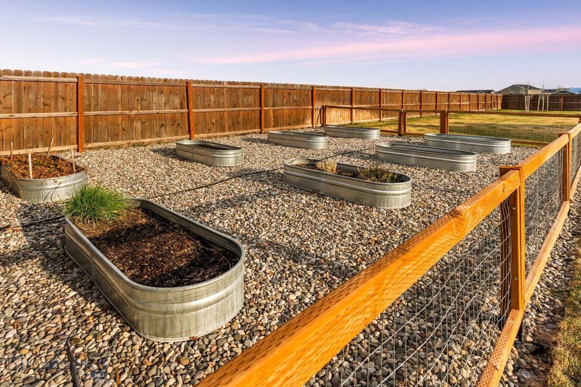 Ryen Glenn - Residential