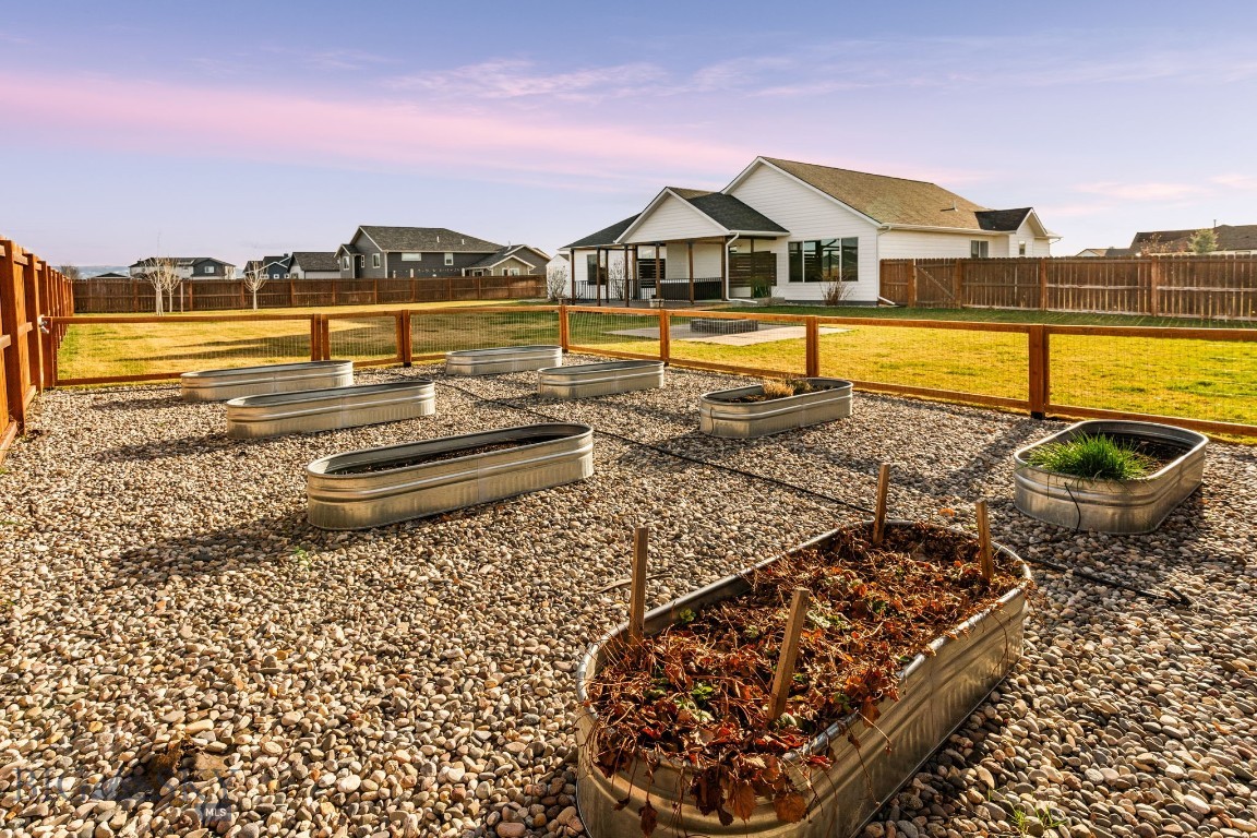 Ryen Glenn - Residential