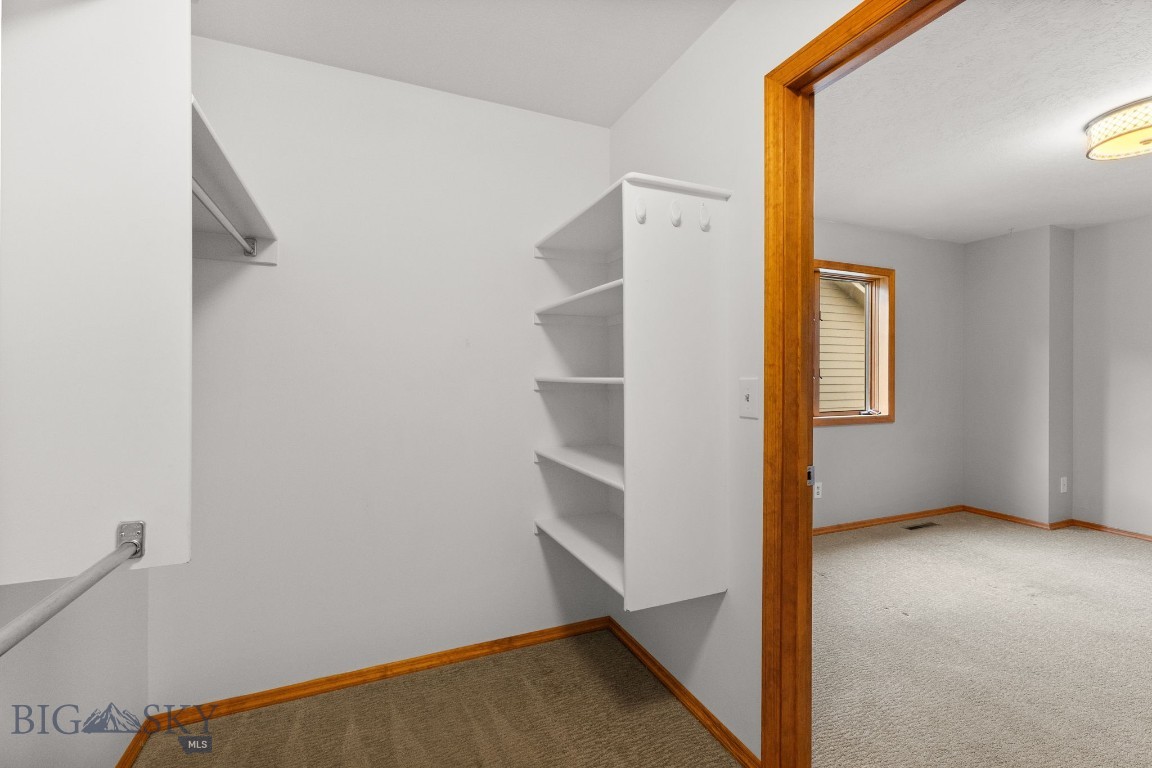 Willow Creek Condo - Residential