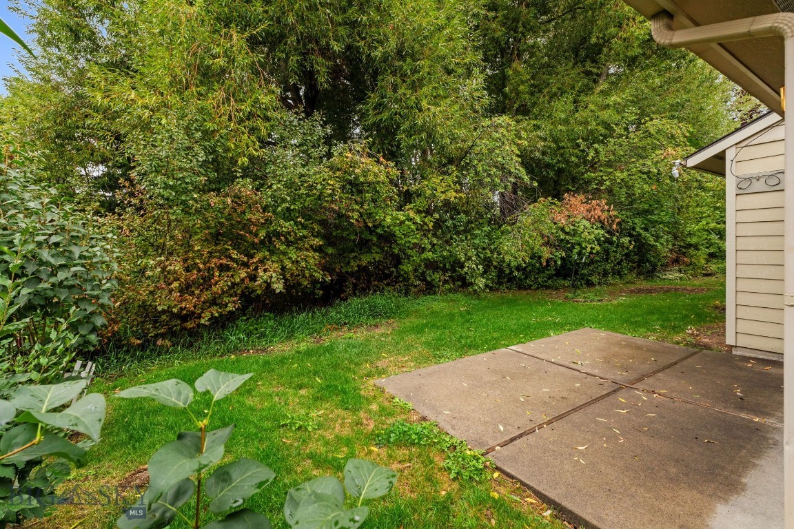 Willow Creek Condo - Residential