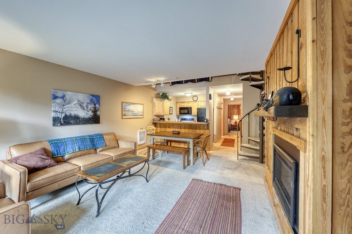 45 Turkey Leg Road 1027