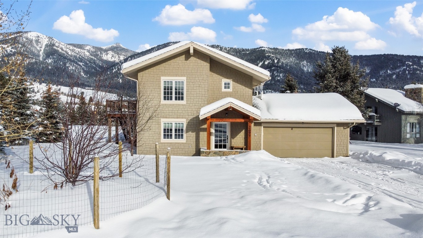 2695 Curly Bear Road