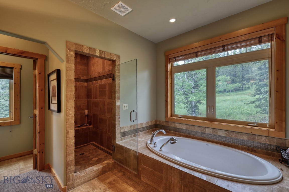 Aspen Groves - Residential