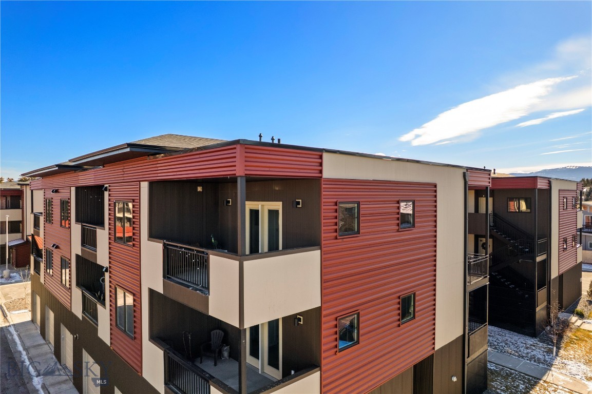 Bridgeview Condo - Residential