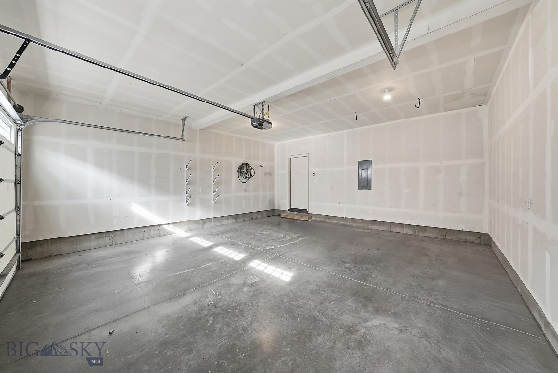 Flanders Creek - Residential