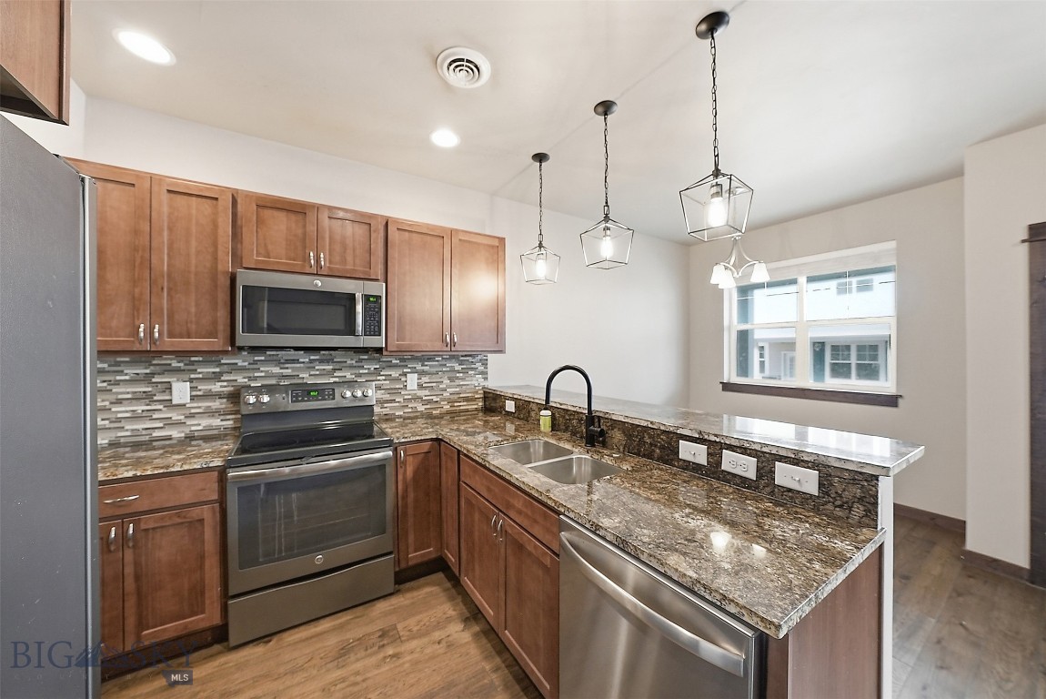 Flanders Creek - Residential