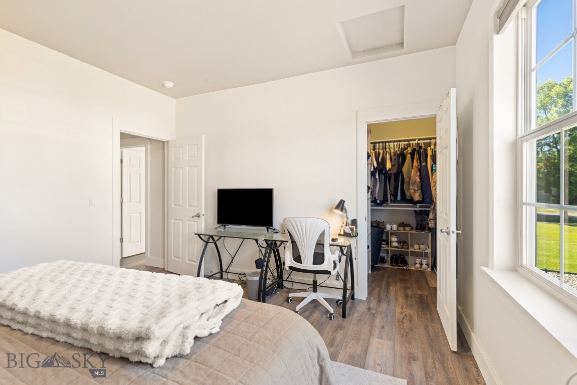 Landmark - Residential