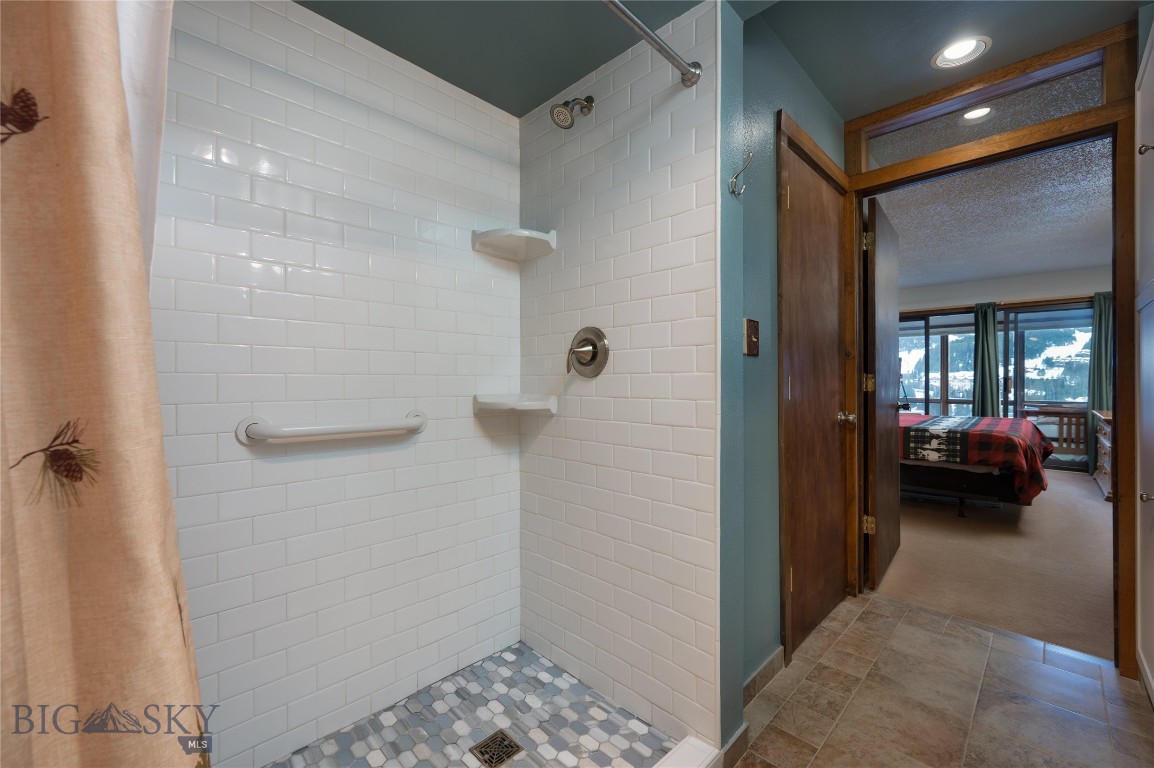 Snowflake Skycrest Condo - Residential