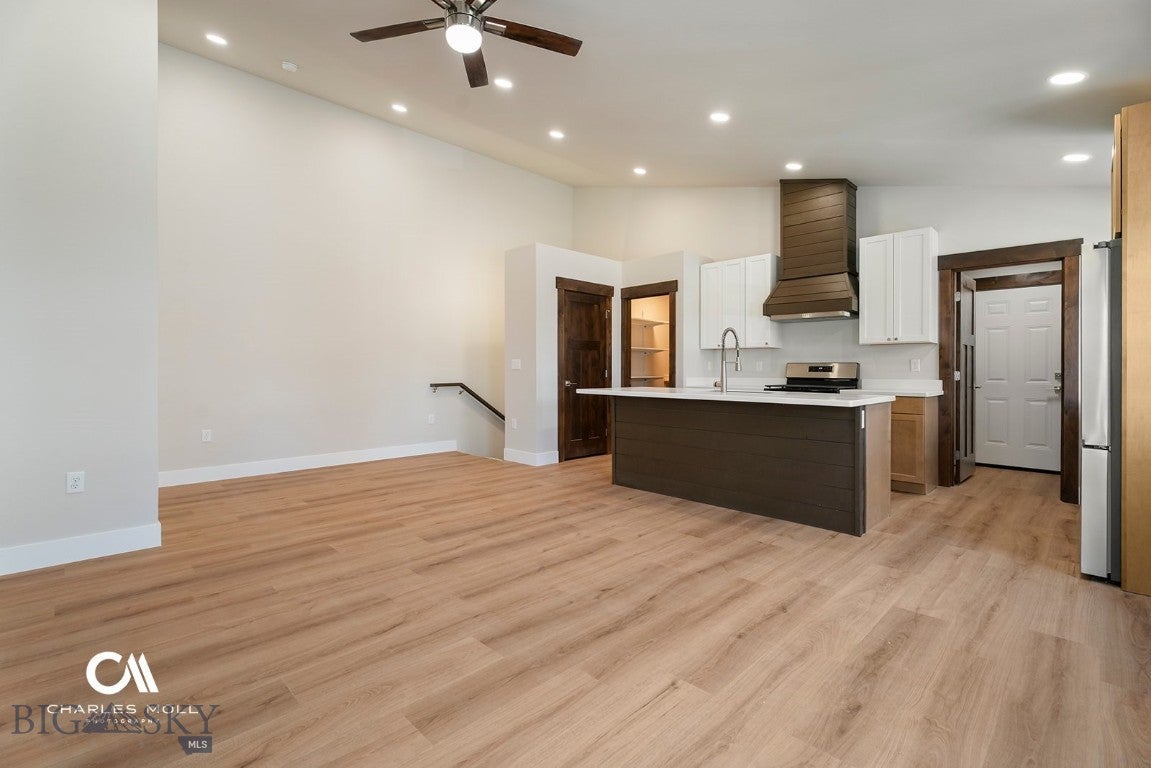 722 Elm Street