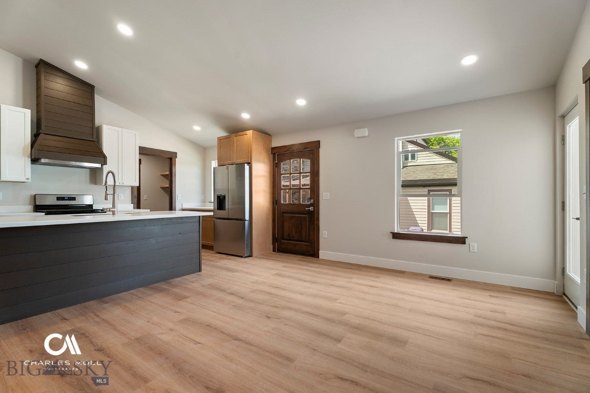 722 Elm Street