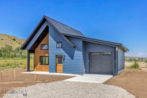 Photo of 55 Apricot Scone Lane, Gallatin Gateway, MT 59730 (MLS # 413463)