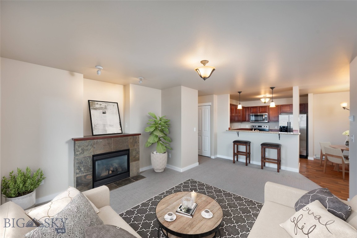 Bozeman, Montana 59718, United States, 2 Bedrooms Bedrooms, ,2 BathroomsBathrooms,Residential,Contingent,66262