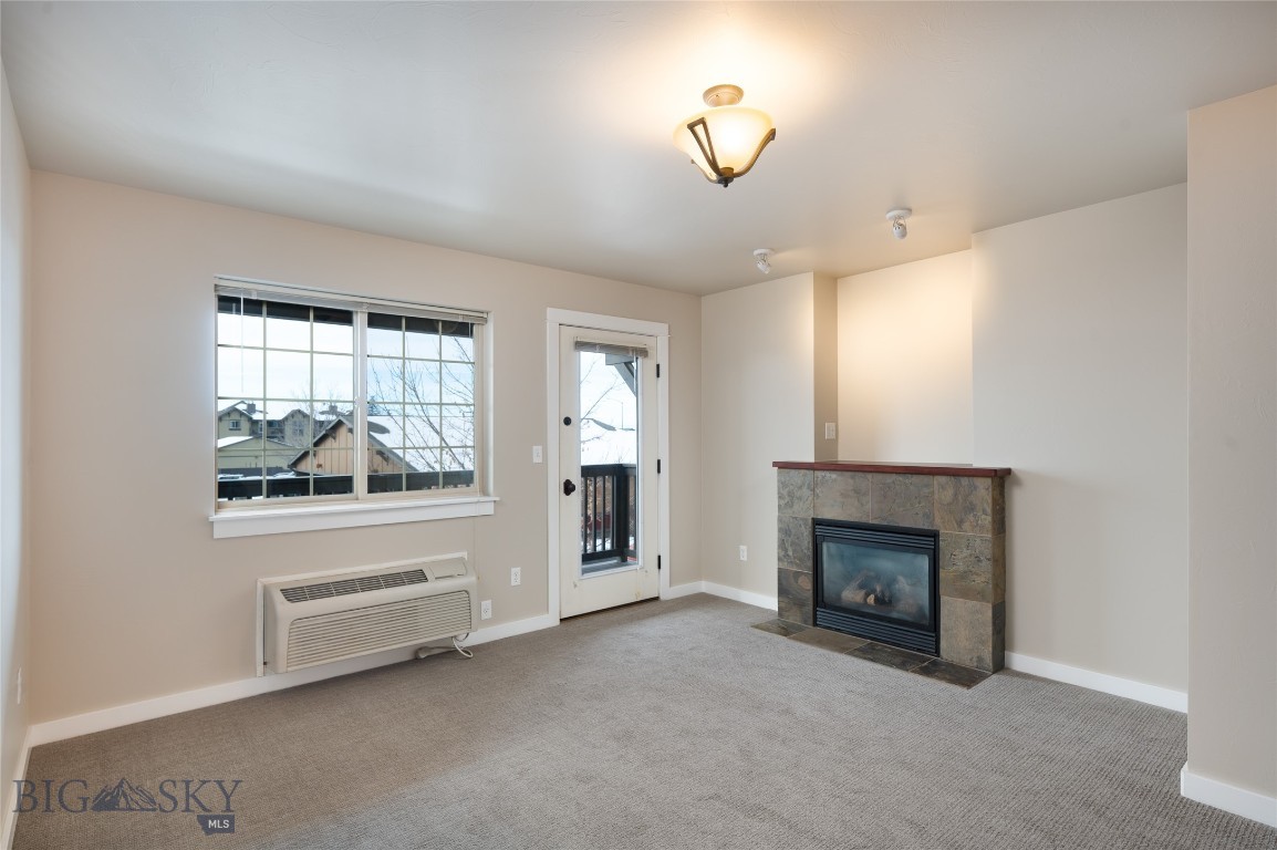 Bozeman, Montana 59718, United States, 2 Bedrooms Bedrooms, ,2 BathroomsBathrooms,Residential,Contingent,66262