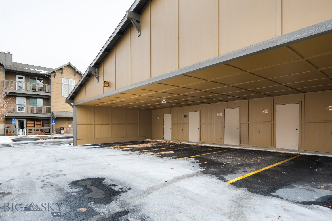 Bozeman, Montana 59718, United States, 2 Bedrooms Bedrooms, ,2 BathroomsBathrooms,Residential,Contingent,66262