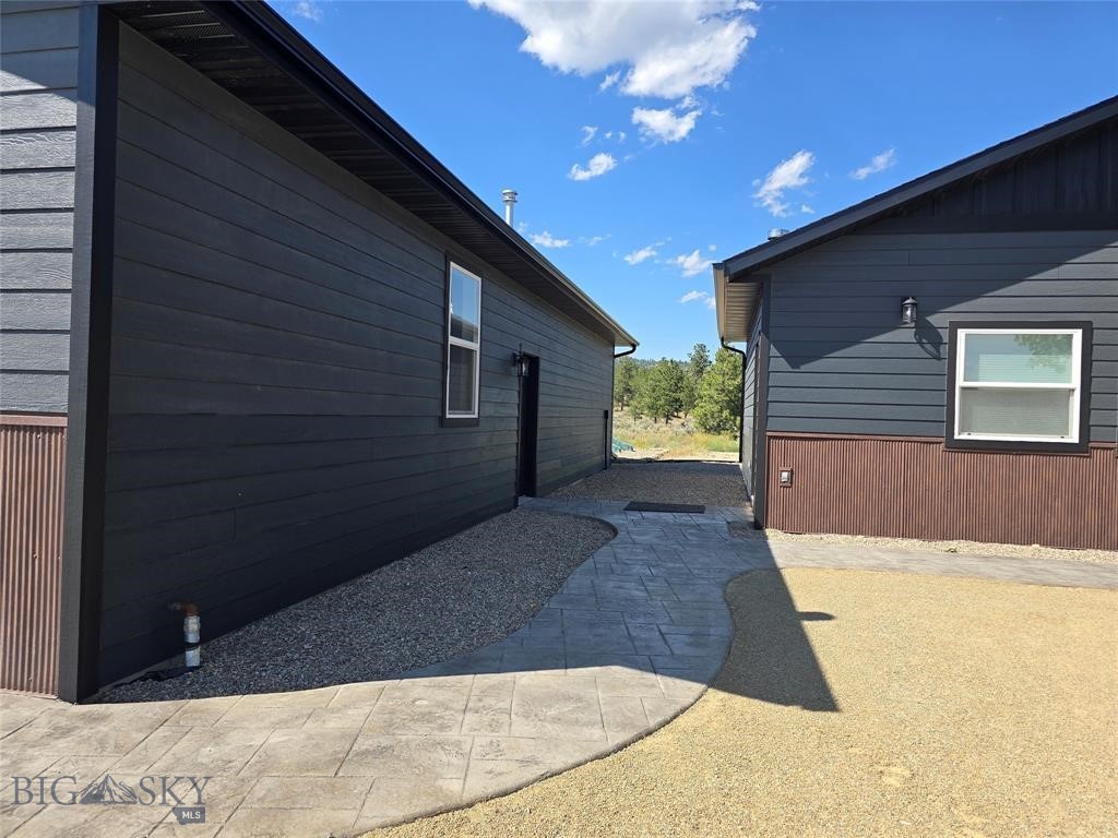 Helena, Montana 59602, United States, 4 Bedrooms Bedrooms, ,3 BathroomsBathrooms,Residential,Active,202231