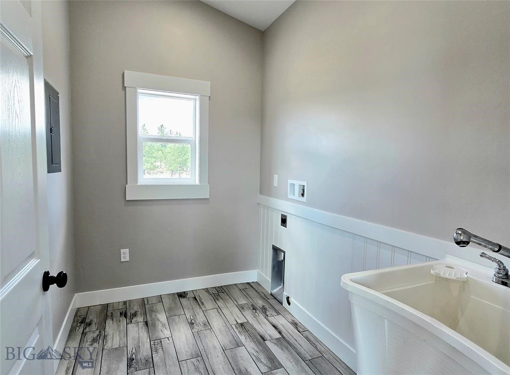 Helena, Montana 59602, United States, 4 Bedrooms Bedrooms, ,3 BathroomsBathrooms,Residential,Active,202231