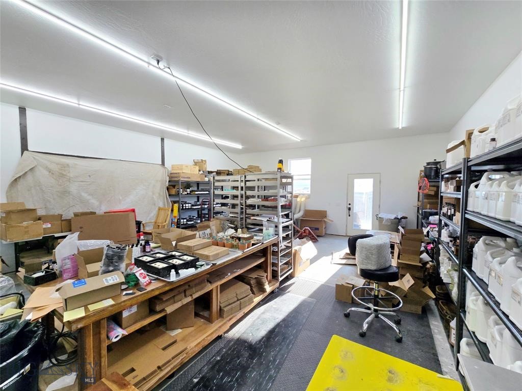 Helena, Montana 59602, United States, 4 Bedrooms Bedrooms, ,3 BathroomsBathrooms,Residential,Active,202231