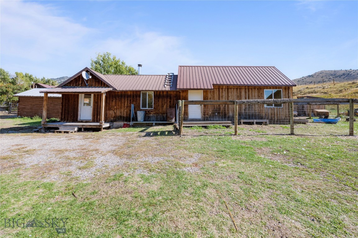 Sheridan, Montana 59749, United States, ,Residential,Active,40008